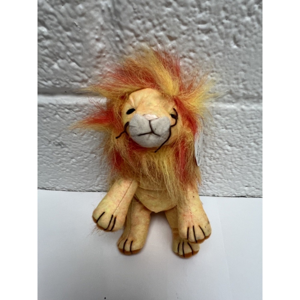 Ty Beanie Baby - BUSHY the Lion - with TAGS